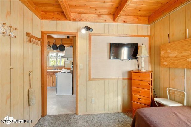 8266 S Big Lake Road, Big Lake, AK 99652