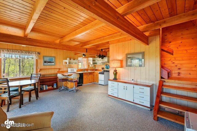 8266 S Big Lake Road, Big Lake, AK 99652