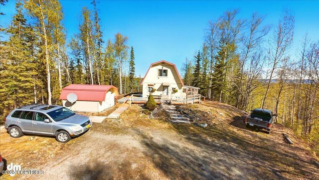8266 S Big Lake Road, Big Lake, AK 99652