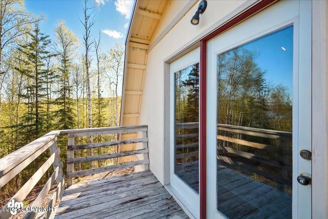 8266 S Big Lake Road, Big Lake, AK 99652