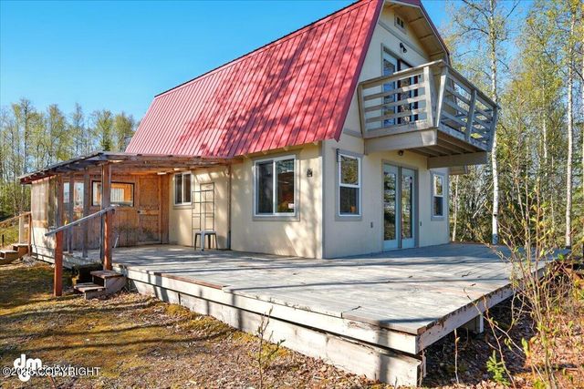 8266 S Big Lake Road, Big Lake, AK 99652