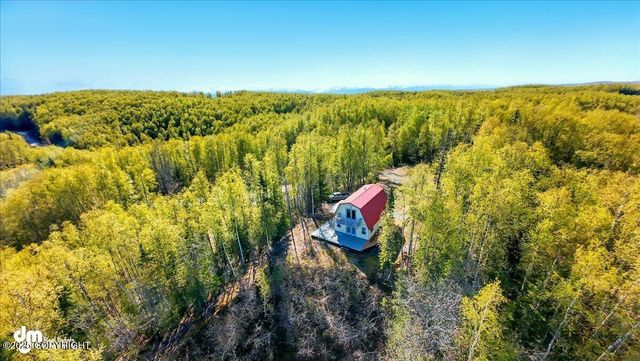 8266 S Big Lake Road, Big Lake, AK 99652