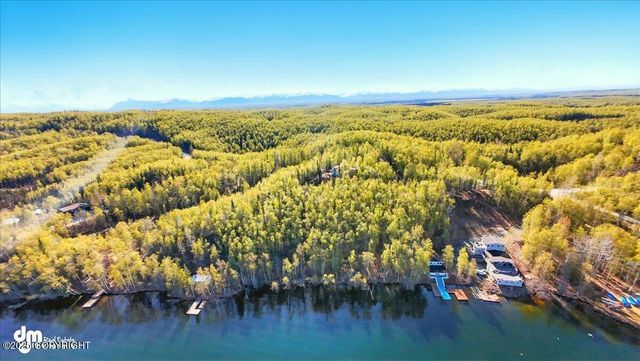 8266 S Big Lake Road, Big Lake, AK 99652