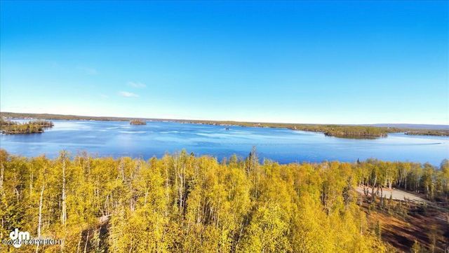 8266 S Big Lake Road, Big Lake, AK 99652