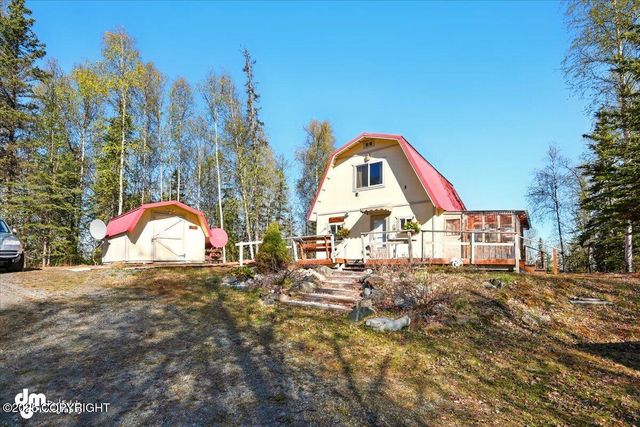 8266 S Big Lake Road, Big Lake, AK 99652