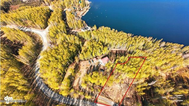 8266 S Big Lake Road, Big Lake, AK 99652