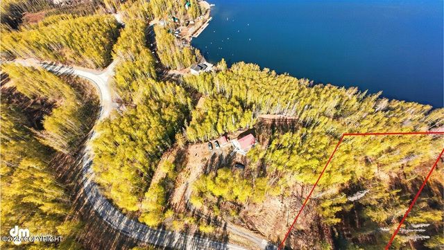 8266 S Big Lake Road, Big Lake, AK 99652