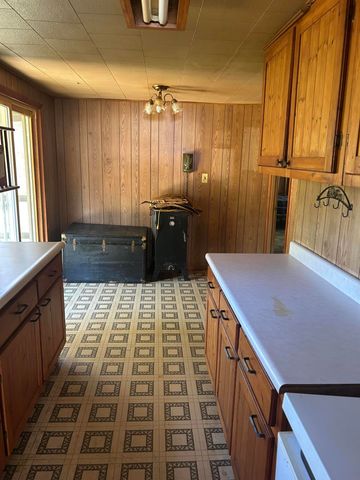 13790 Hutchinson Road, Johnstown Twp, MI 49050