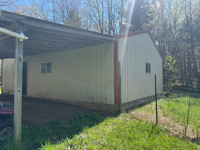13790 Hutchinson Road, Johnstown Twp, MI 49050
