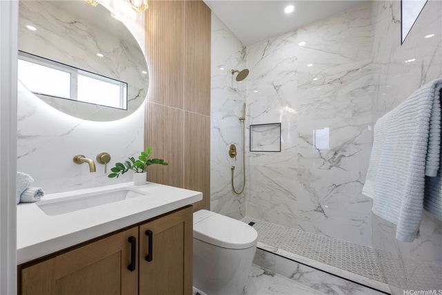 1854 St Louis Drive, Honolulu, HI 96816