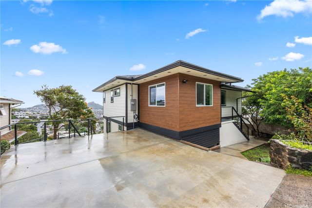 1854 St Louis Drive, Honolulu, HI 96816