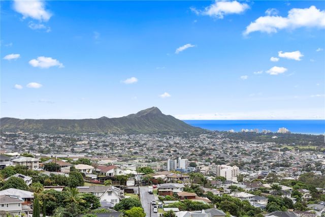 1854 St Louis Drive, Honolulu, HI 96816