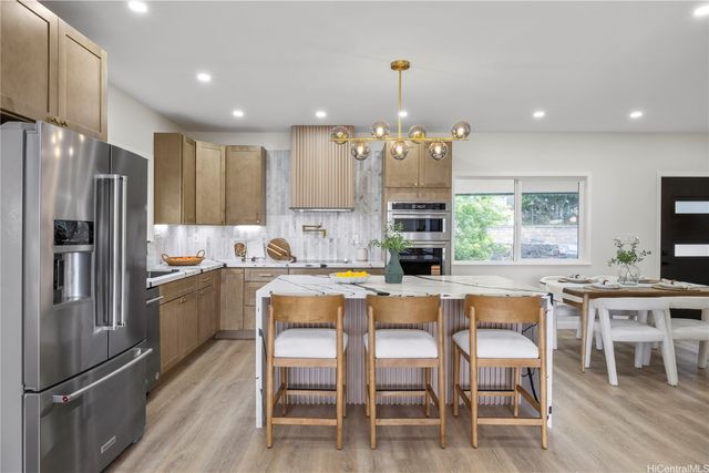 1854 St Louis Drive, Honolulu, HI 96816