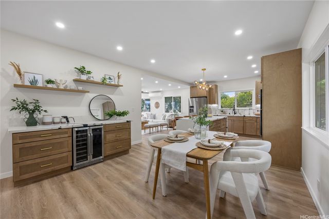 1854 St Louis Drive, Honolulu, HI 96816