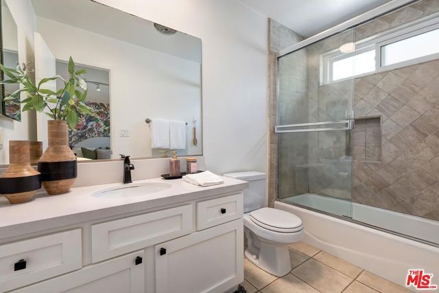 1337 Berkeley Street 7, Santa Monica, CA 90404