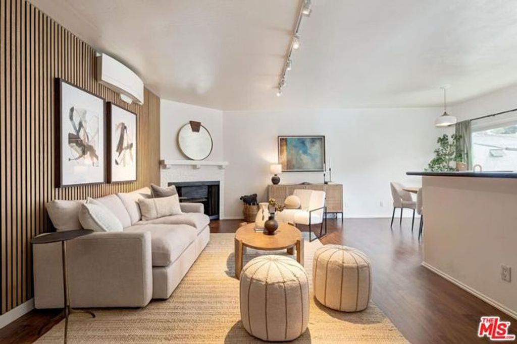 1337 Berkeley Street 7, Santa Monica, CA 90404