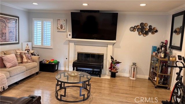 20656 Septo Street, Chatsworth (los Angeles), CA 91311