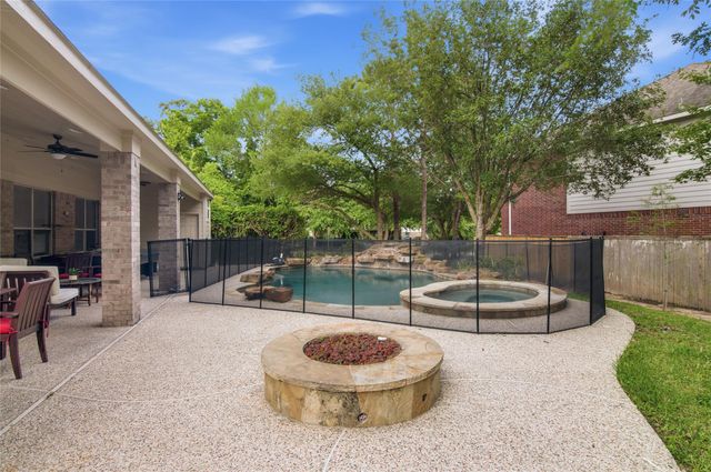 3 N Arrow Canyon Circle, Spring, TX 77389