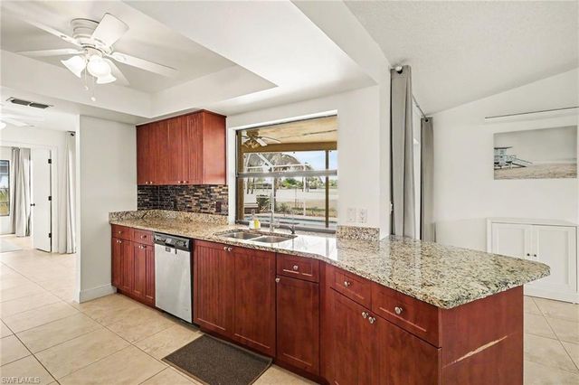 7603 Laurel Valley RD, Fort Myers, FL 33967