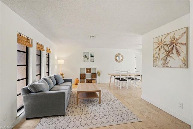 7603 Laurel Valley RD, Fort Myers, FL 33967