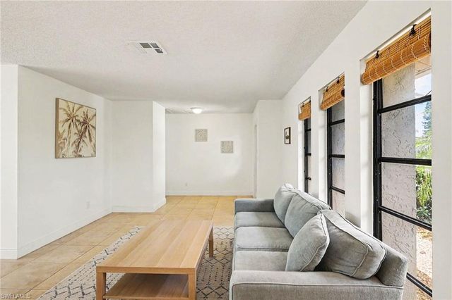 7603 Laurel Valley RD, Fort Myers, FL 33967