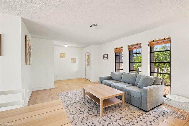 7603 Laurel Valley RD, Fort Myers, FL 33967