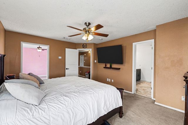 6715 Canyon Creek Drive, Arlington, TX 76001