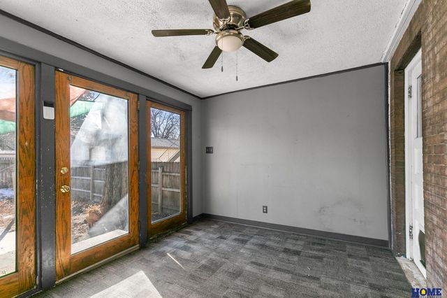 1727 D Street, Lincoln, NE 68502