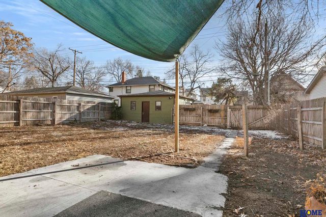 1727 D Street, Lincoln, NE 68502