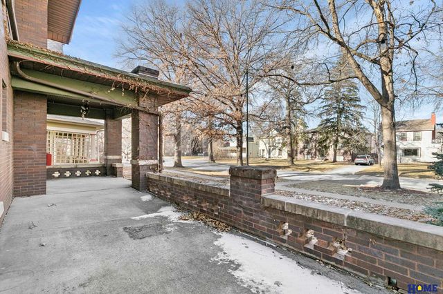 1727 D Street, Lincoln, NE 68502
