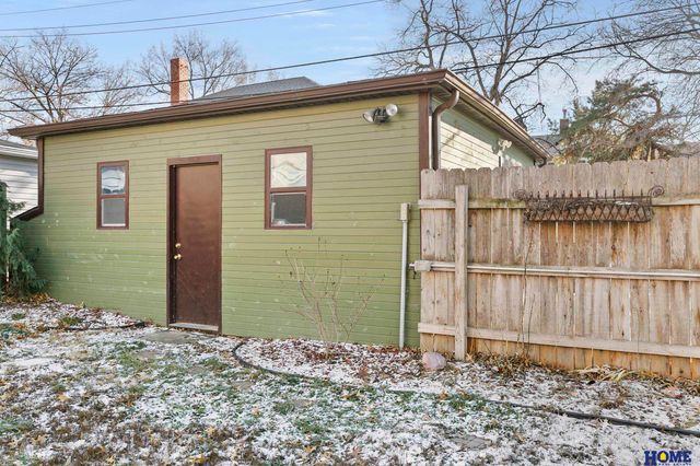 1727 D Street, Lincoln, NE 68502