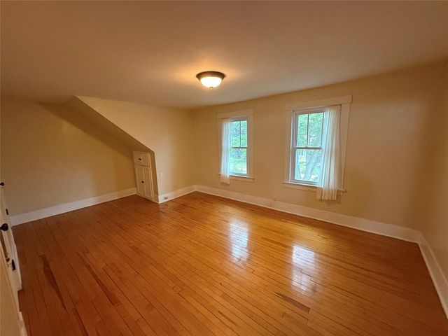 1524 Highland Avenue, Eau Claire, WI 54701