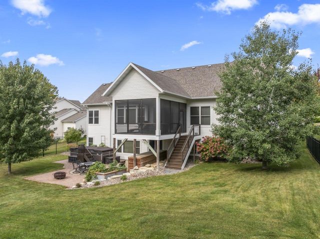 1522 Century Valley Road NE, Rochester, MN 55906