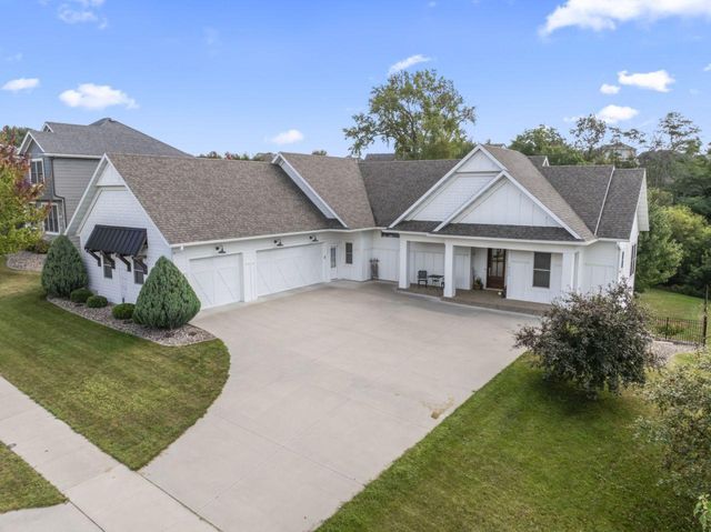1522 Century Valley Road NE, Rochester, MN 55906