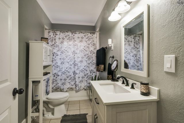 2011 MCGREGOR AVENUE, Wichita Falls, TX 76301