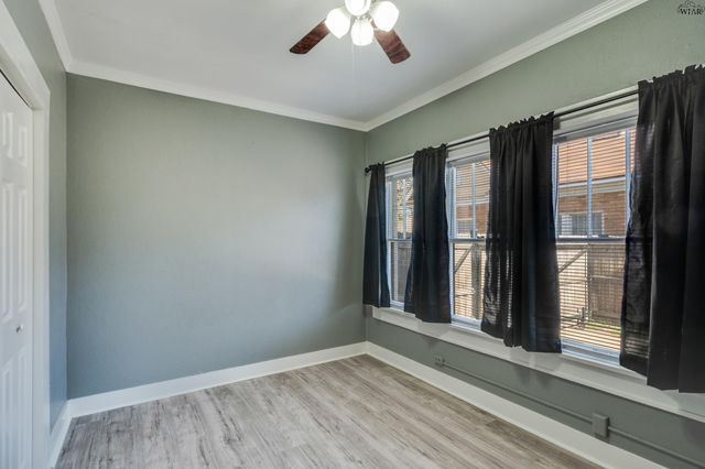 2011 MCGREGOR AVENUE, Wichita Falls, TX 76301