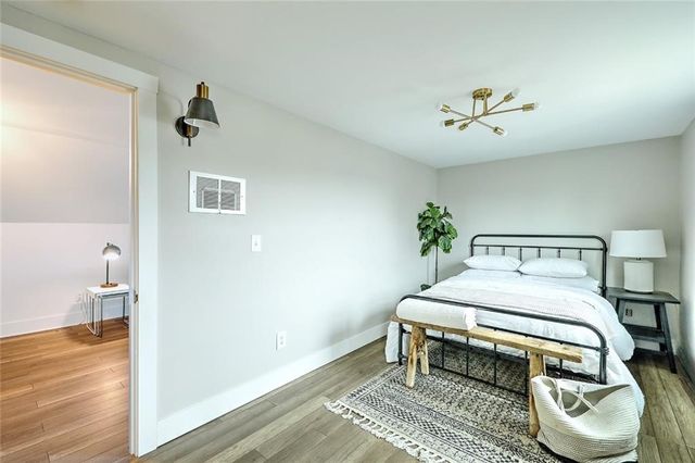 73 Washburn Avenue, East Providence, RI 02916