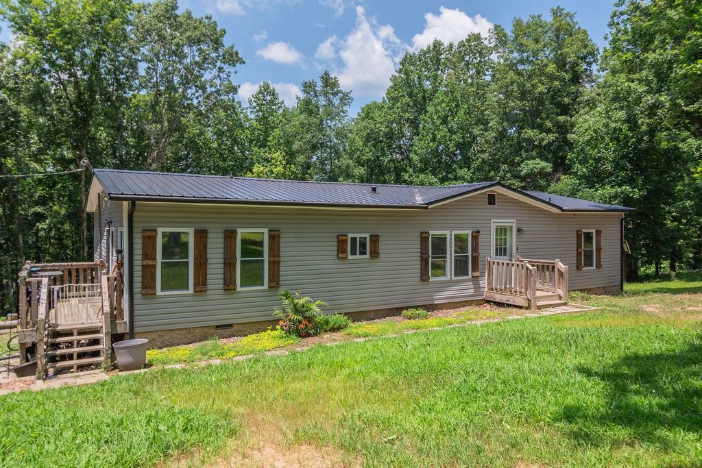 1075 Overlook Trl, Kingston Springs, TN 37082