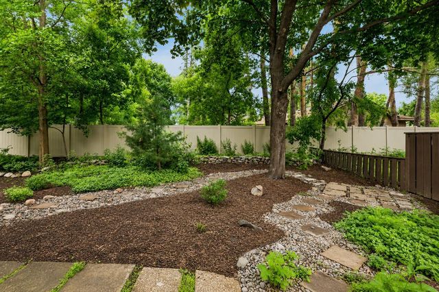 17700 Breconwood Road, Minnetonka, MN 55391