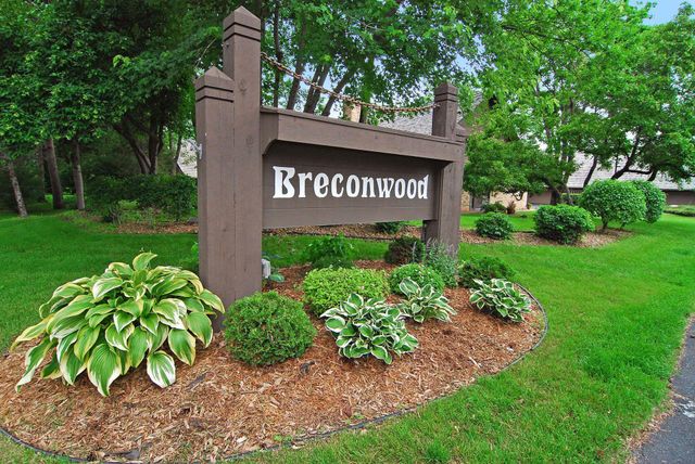 17700 Breconwood Road, Minnetonka, MN 55391