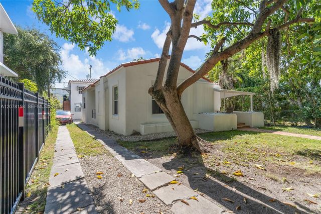 4727 NE 1st Court, Miami, FL 33137