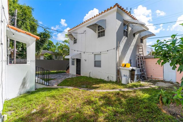 4727 NE 1st Court, Miami, FL 33137