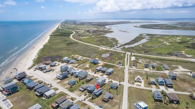 12927 Buccaneer Parkway, Freeport, TX 77541