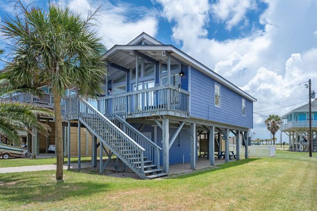 12927 Buccaneer Parkway, Freeport, TX 77541