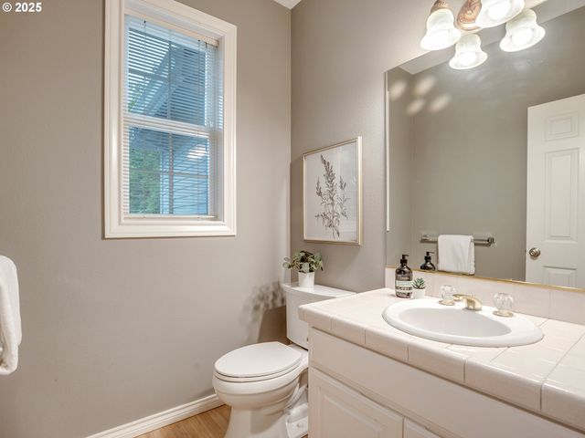 1354 SKYE Pkwy, West Linn, OR 97068