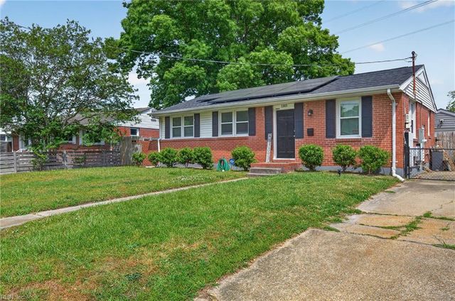 1305 Yeadon RD, Chesapeake, VA 23324