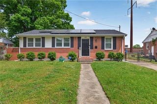 1305 Yeadon RD, Chesapeake, VA 23324