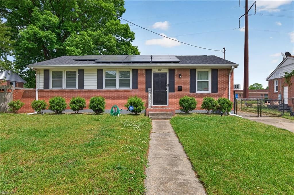 1305 Yeadon RD, Chesapeake, VA 23324
