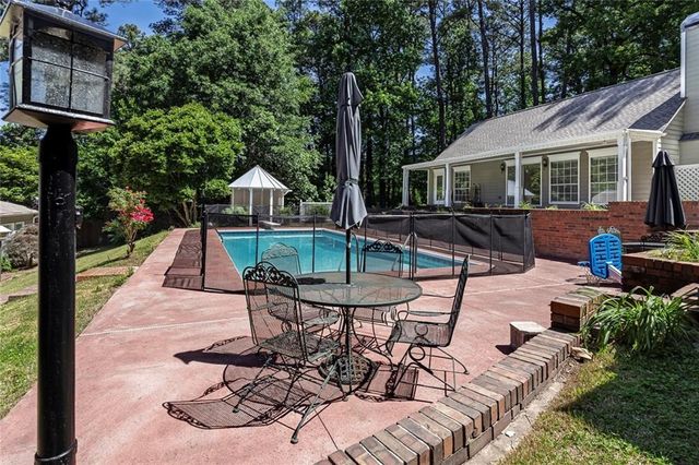 1670 Huntington Drive, Marietta, GA 30066