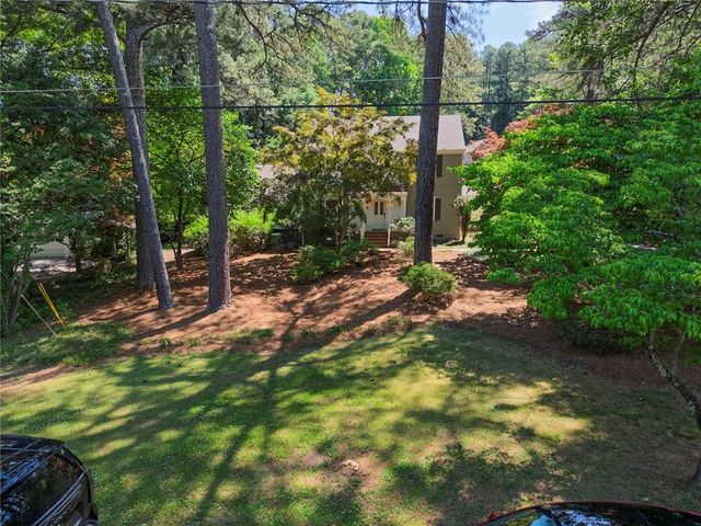 1670 Huntington Drive, Marietta, GA 30066